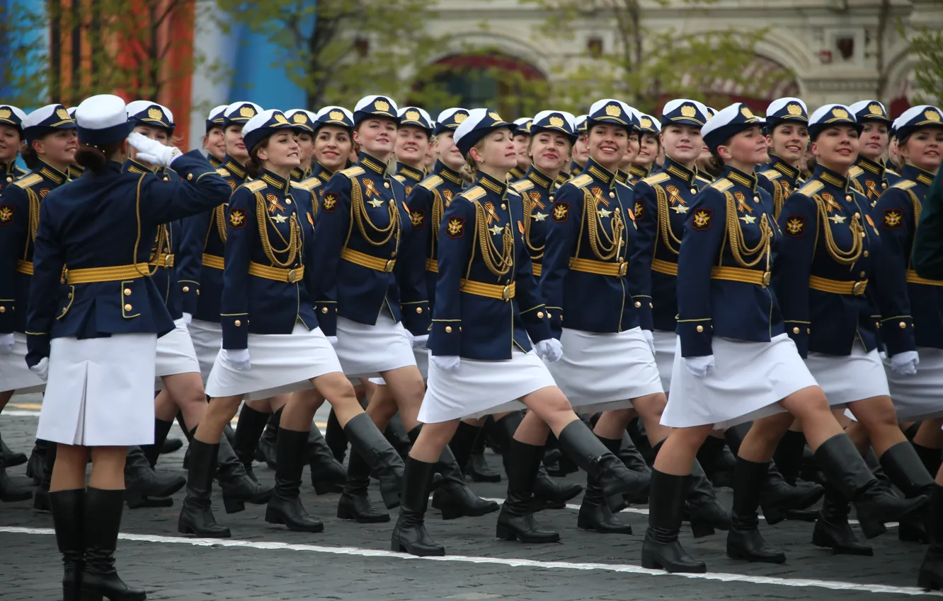 Photo wallpaper girls, holiday, victory day, parade, red square, March, May 9, cadets