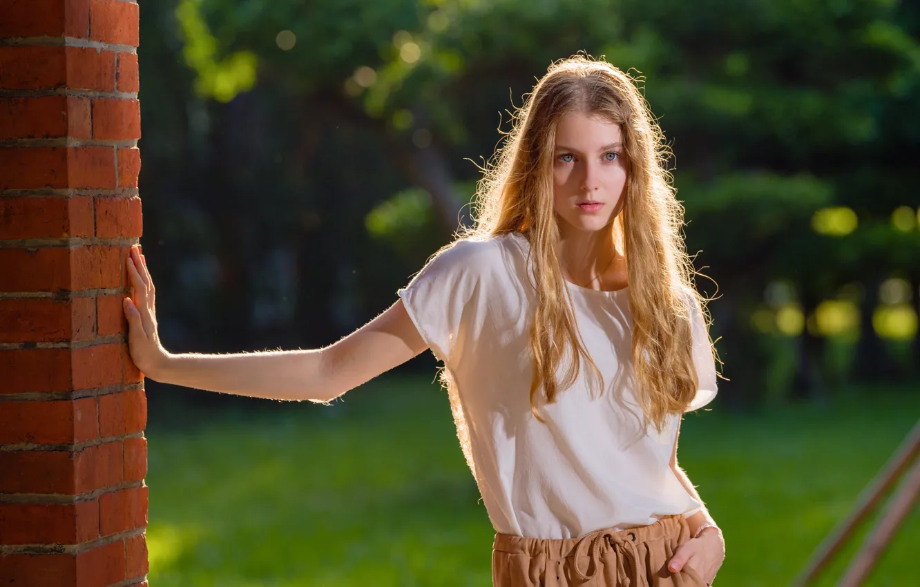 Photo wallpaper look, pose, model, t-shirt, Angelina