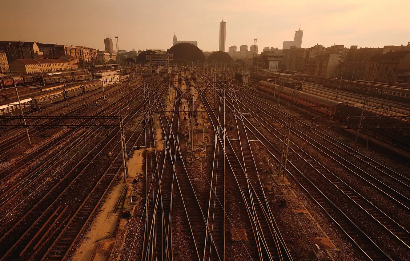 Photo wallpaper road, the way, building, cars, iron