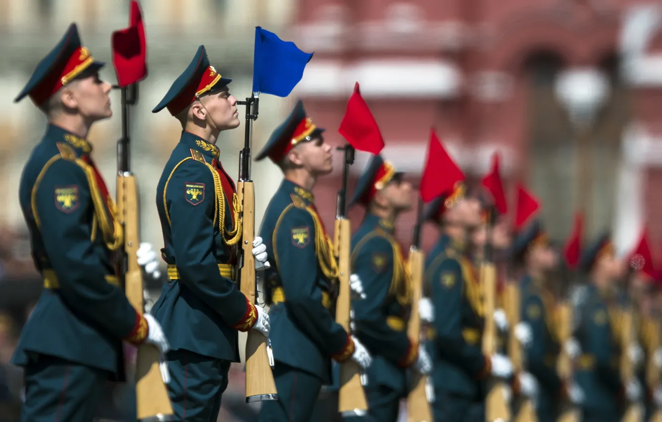 Photo wallpaper weapons, holiday, victory day, soldiers, parade, flags, red square, May 9