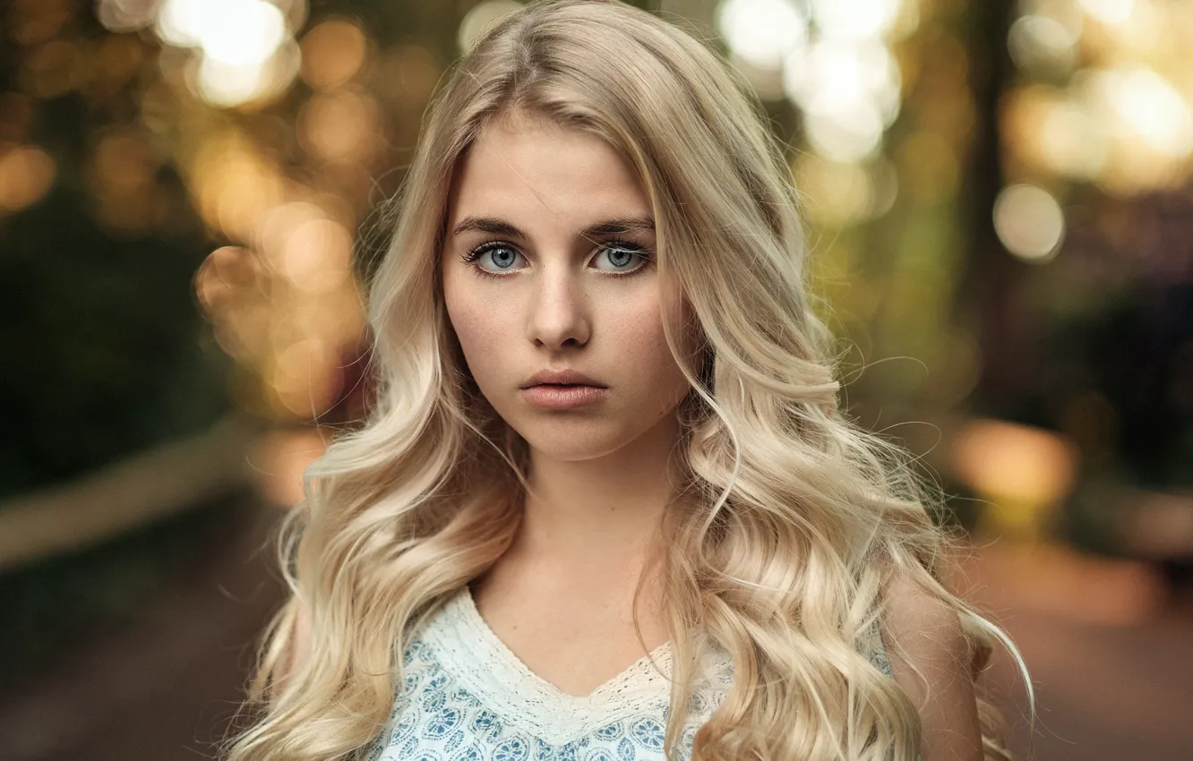 Photo wallpaper glare, background, model, portrait, blonde, bokeh, Martin Kühn, Martin Kuhn