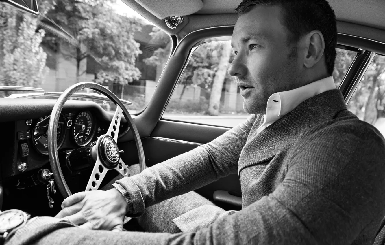 Photo wallpaper photoshoot, Joel Edgerton