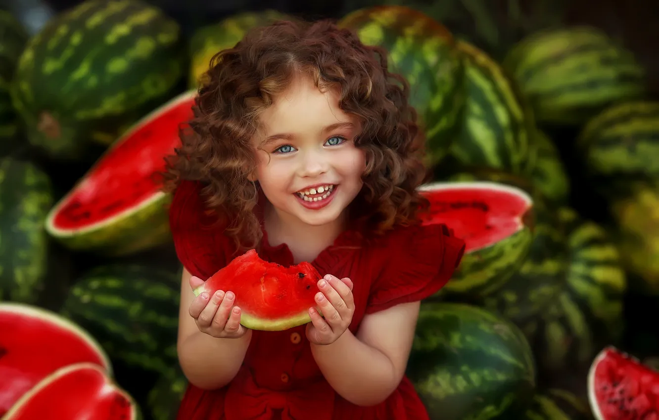 Photo wallpaper look, face, smile, mood, girl, curls, curls, watermelons