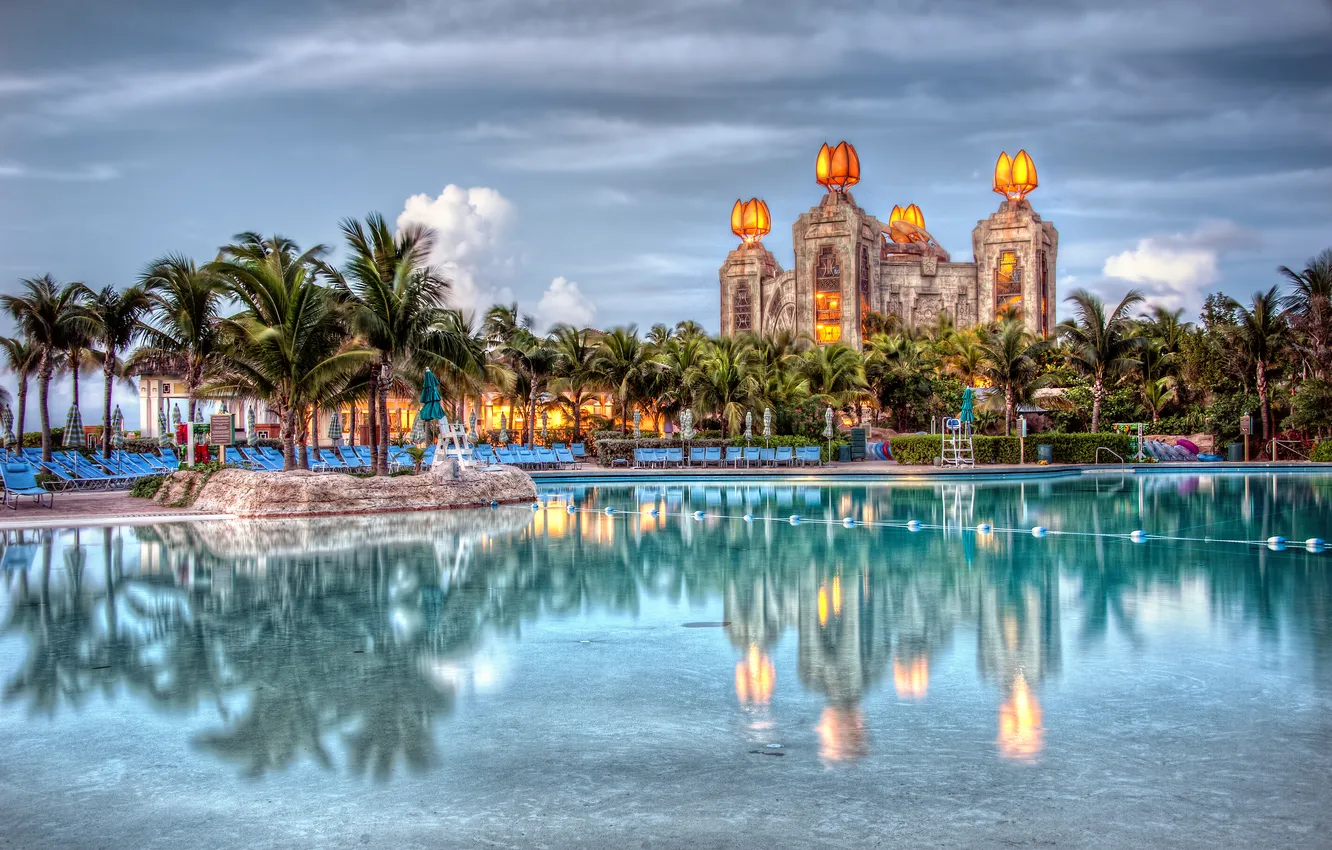 Photo wallpaper palm trees, pool, Bahamas, Bahamas, Nassau, Nassau, Atlantis Hotel