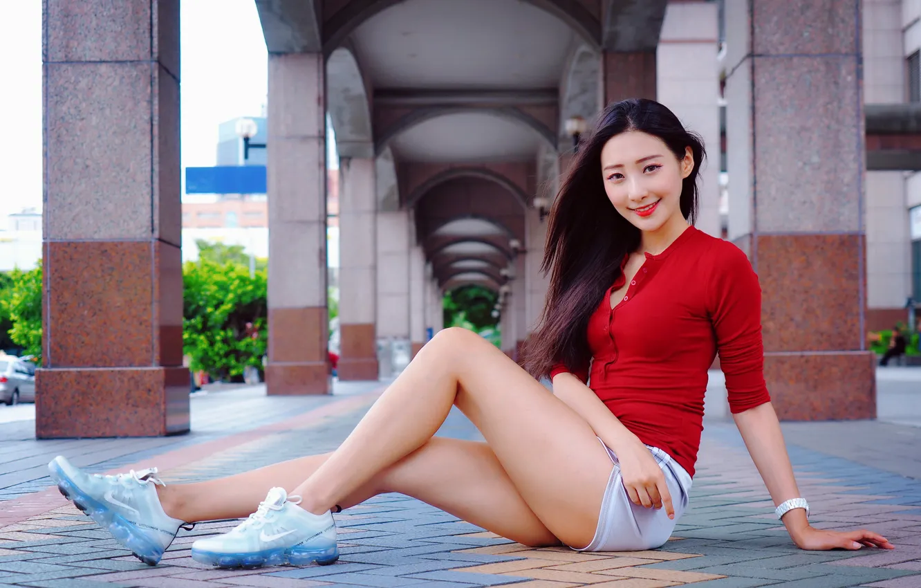 Photo wallpaper the city, smile, positive, brunette, columns, legs, Asian, asian
