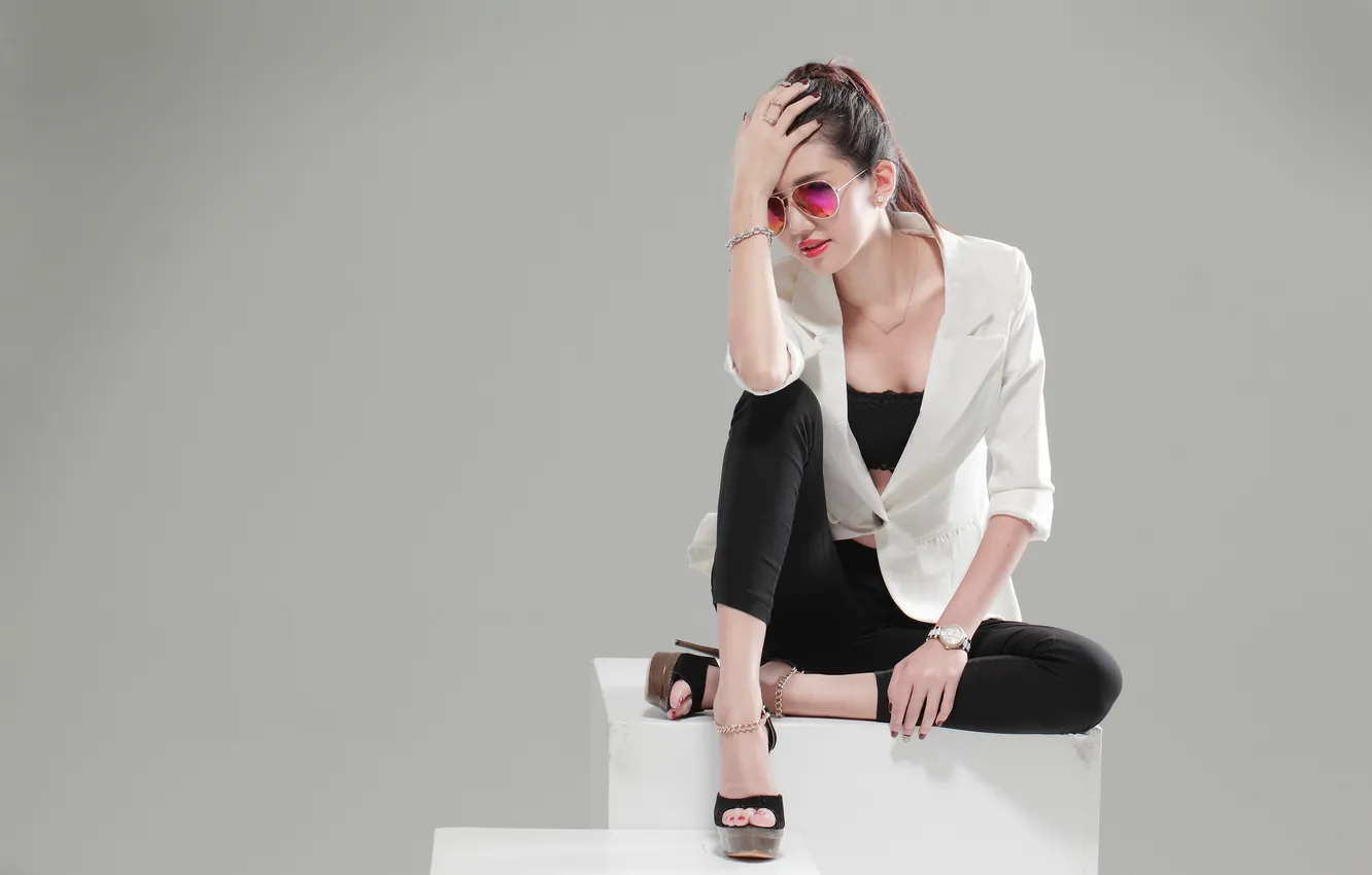 Photo wallpaper girl, pose, background