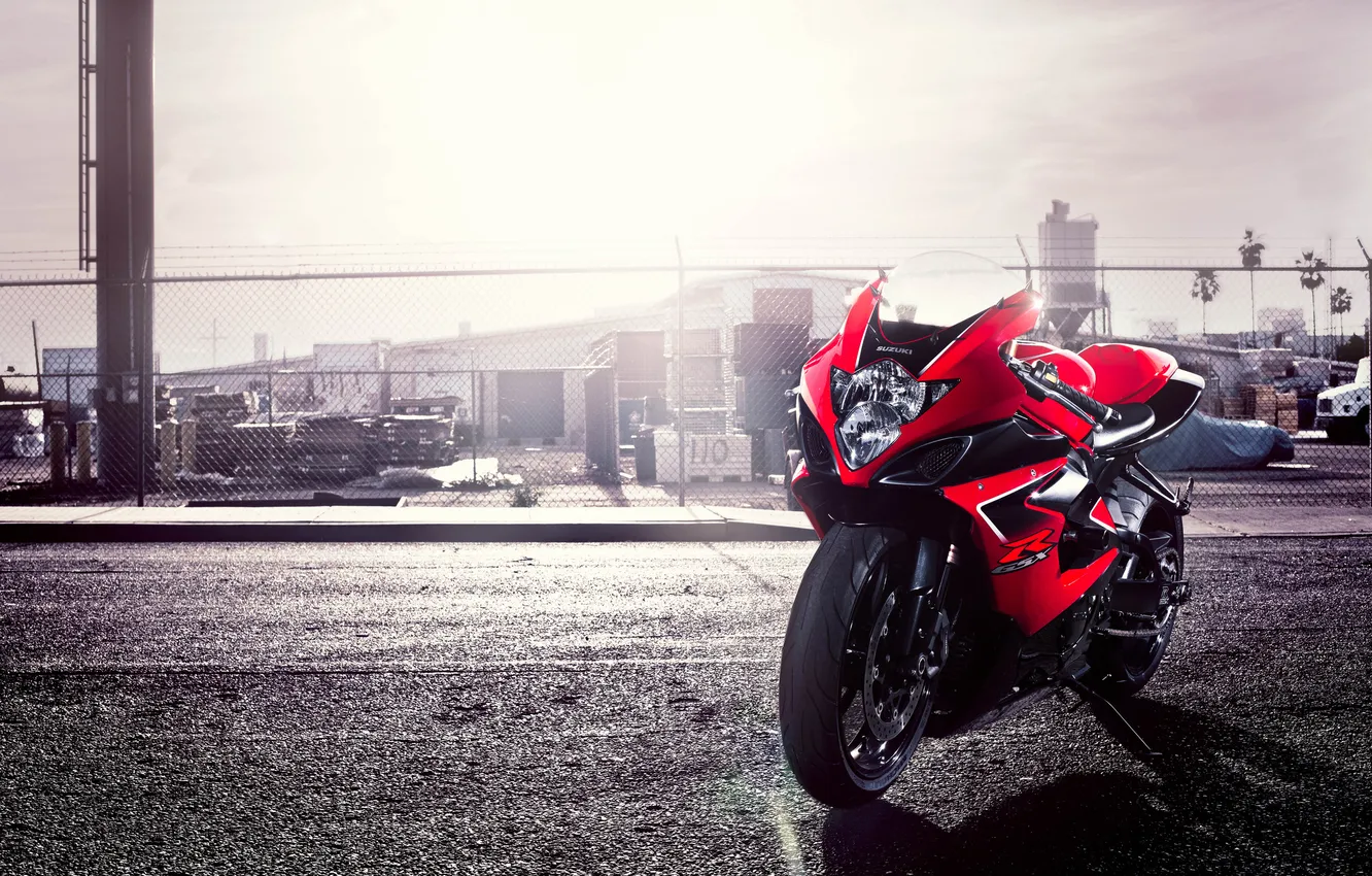 Photo wallpaper red, glare, motorcycle, red, suzuki, motorcycle, Suzuki, 1000