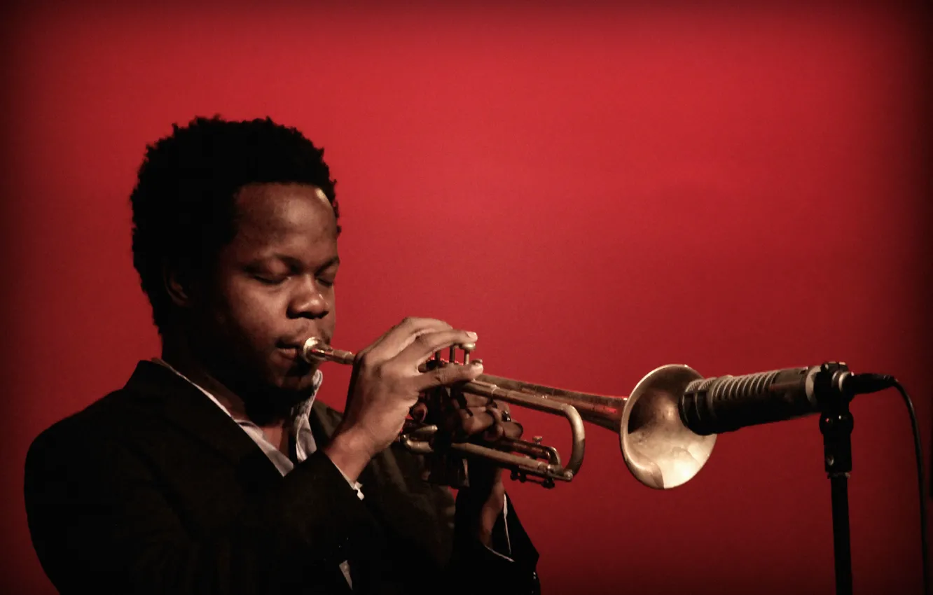 Photo wallpaper music, jazz, pipe, microphone, musician, jazz musician, trumpeter, Ambrose Akinmusire