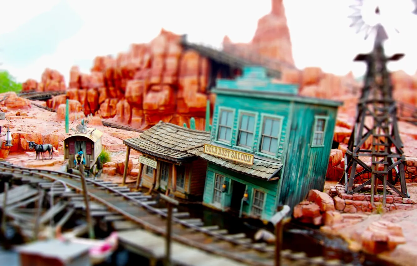 Photo wallpaper macro, animal, people, rails, home, old, male