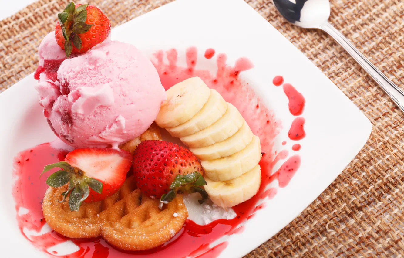Photo wallpaper strawberry, ice cream, bananas, dessert, strawberry, jam, dessert, ice cream