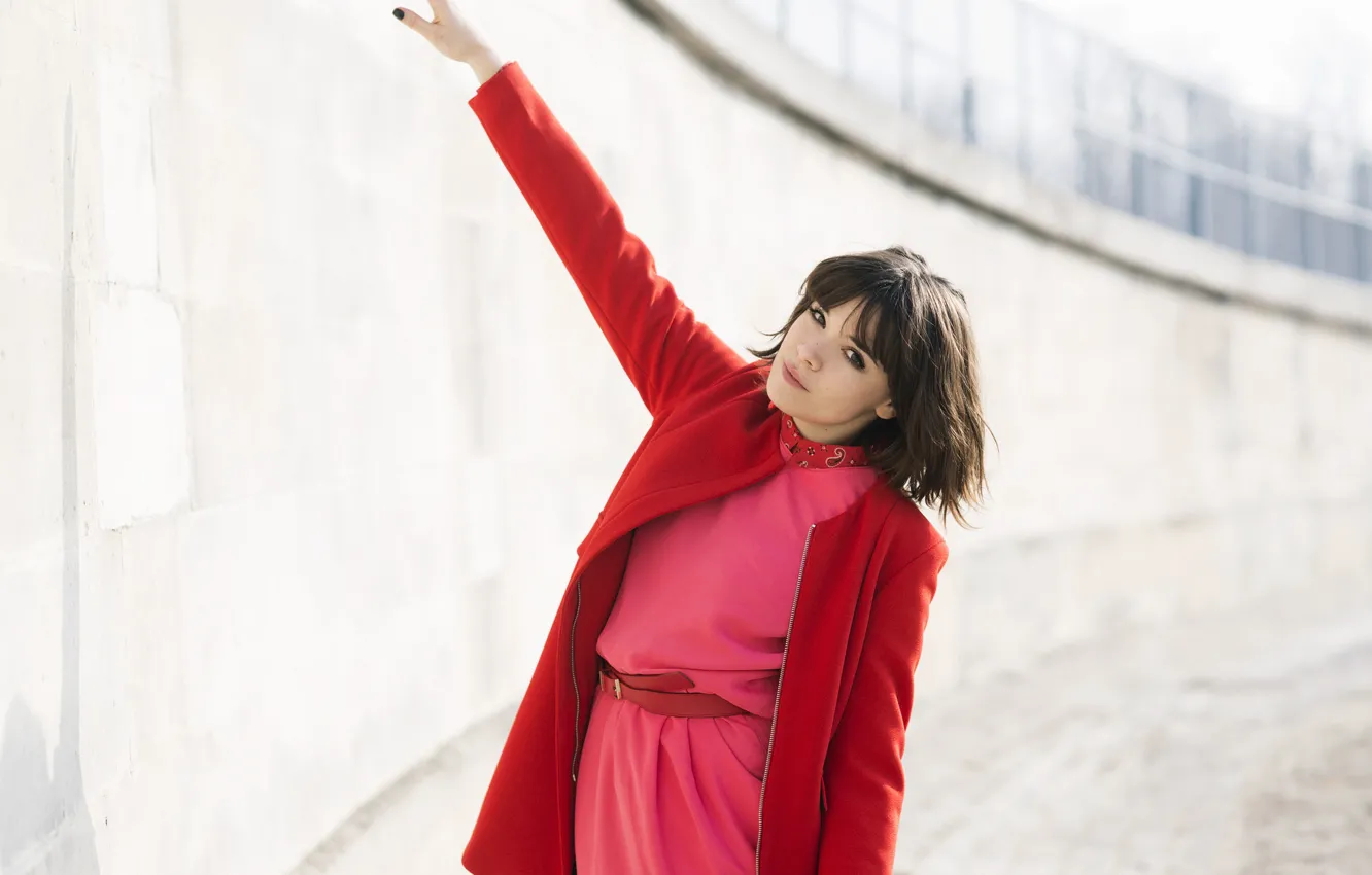 Photo wallpaper red, dress, brunette, coat