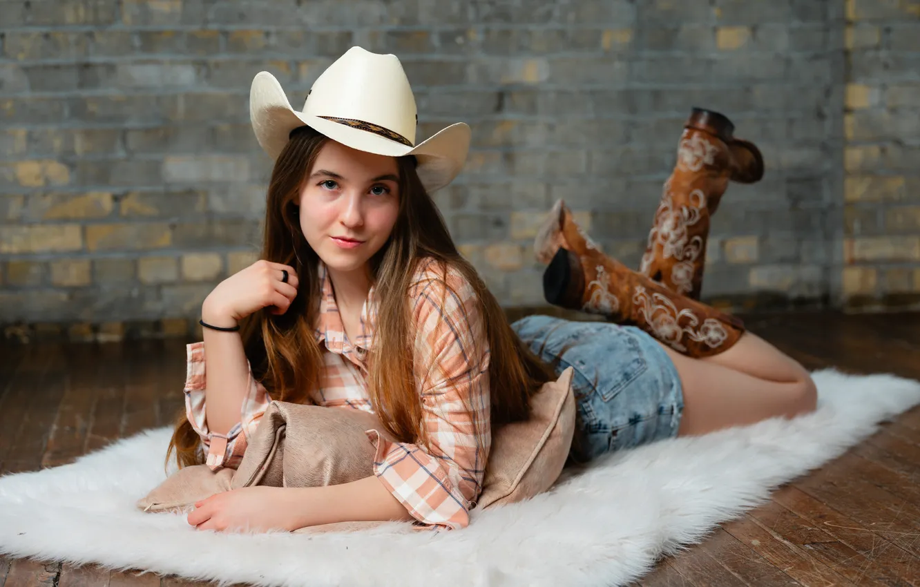 Photo wallpaper girl, shorts, hat, young, beautiful, model, cowboy boots