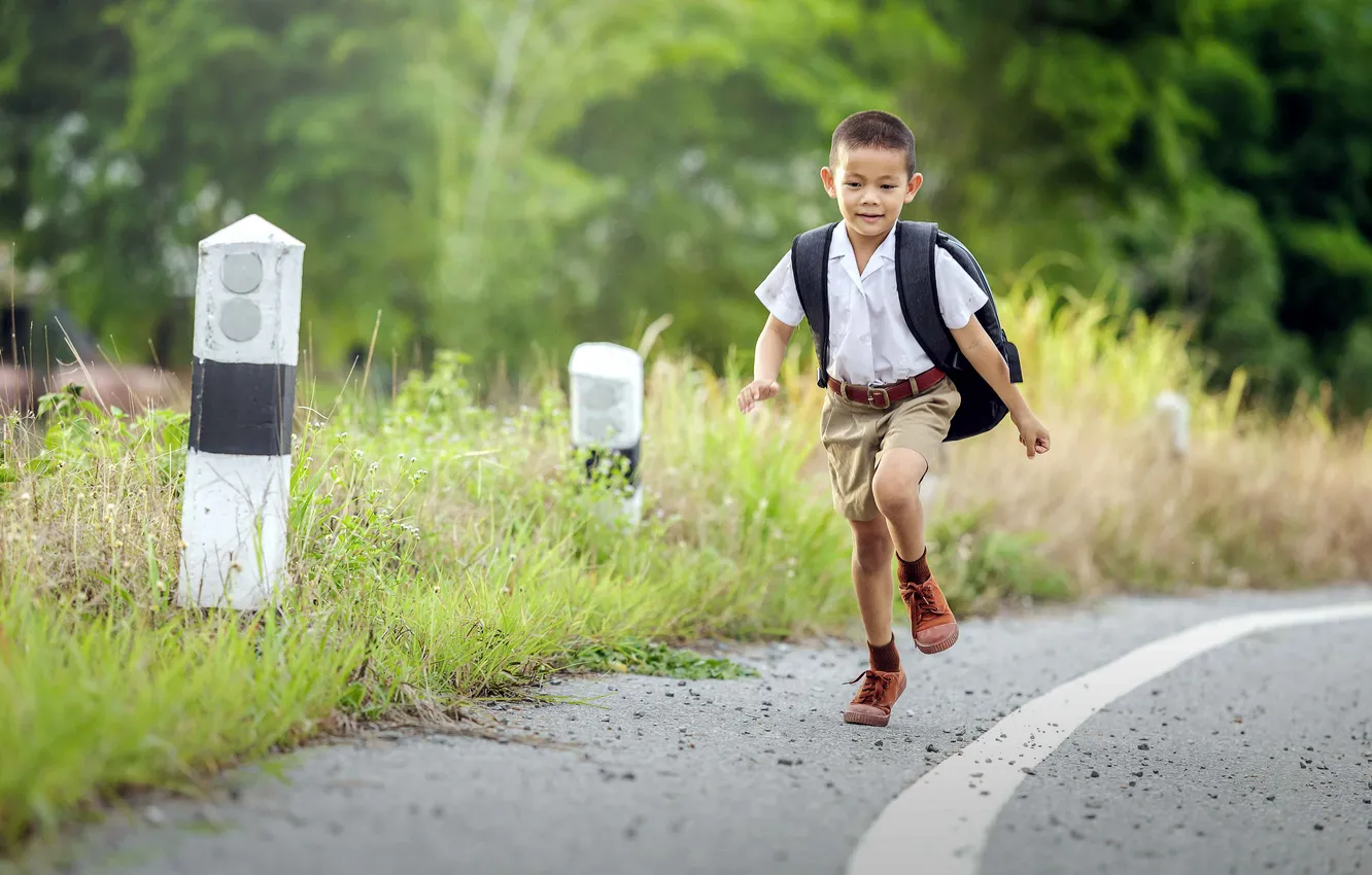 Photo wallpaper field, landscape, child