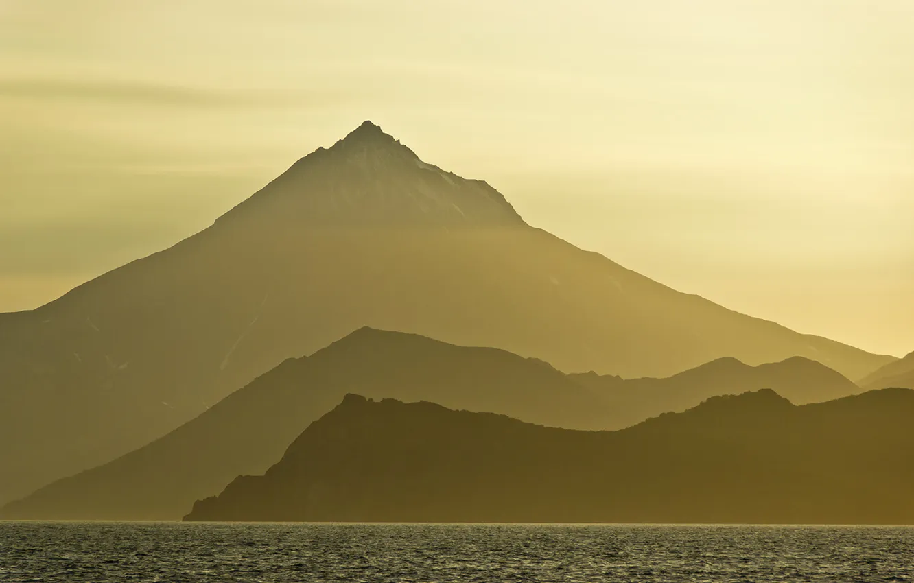 Photo wallpaper the volcano, Kamchatka, the Peninsula, Vilyuchinskaya