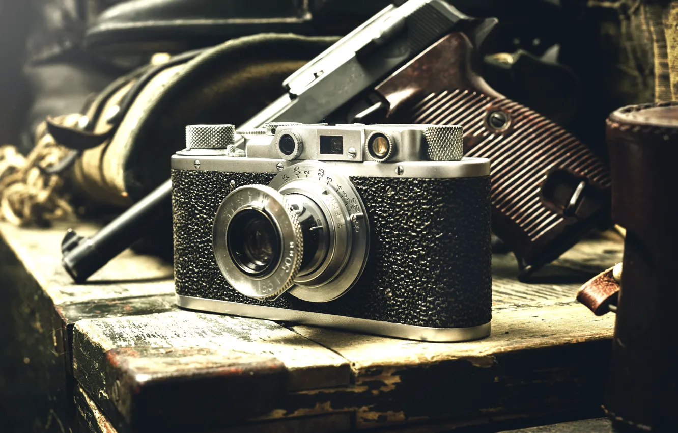 Photo wallpaper gun, pistol, war, Colt, history, Cam, Alexander Andrews