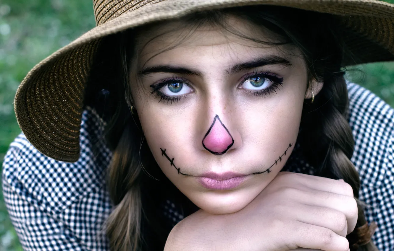 Photo wallpaper sadness, girl, makeup