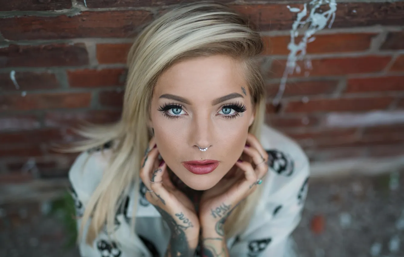 Photo wallpaper eyes, look, girl, face, tattoo