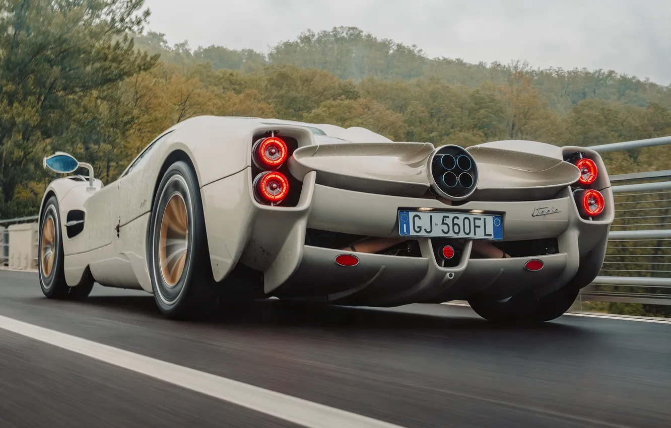 Photo wallpaper Pagani, 2023, Pagani Utopia