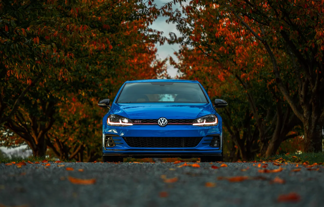 Photo wallpaper Volkswagen, Blue, Front, Autumn, Golf, VAG