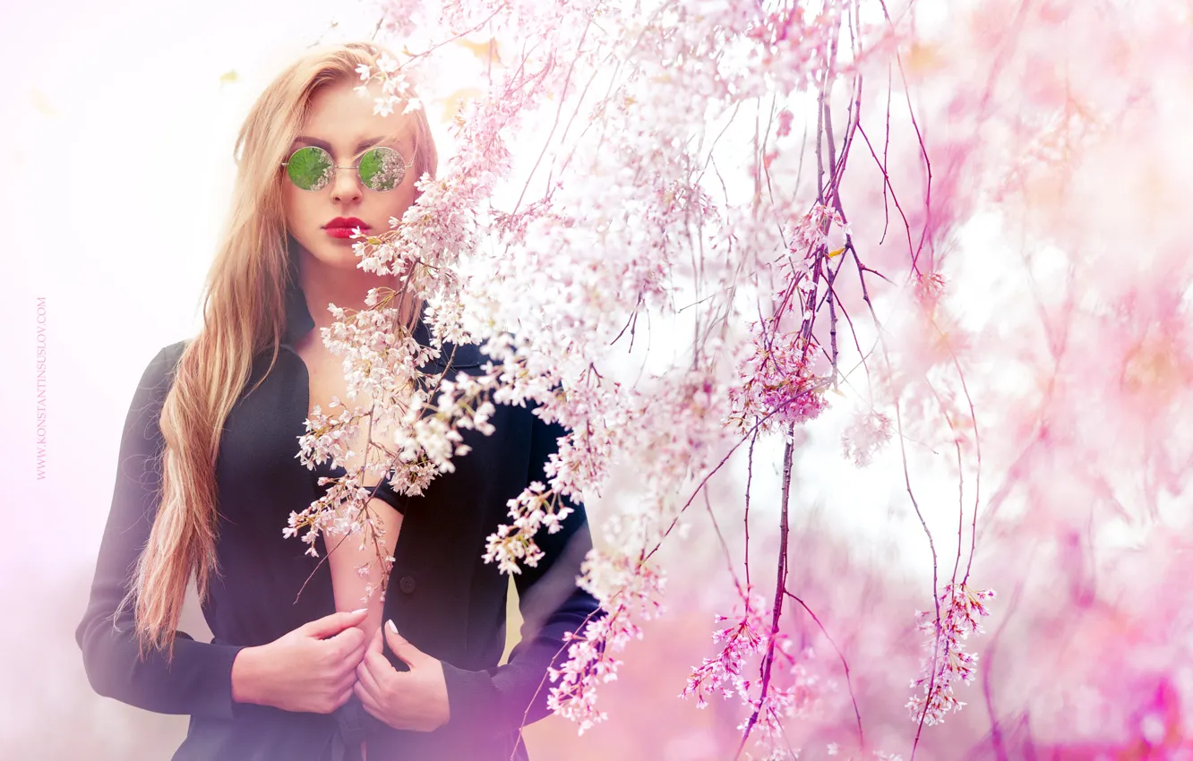 Photo wallpaper flowers, style, model, glasses, lilac, Lisa