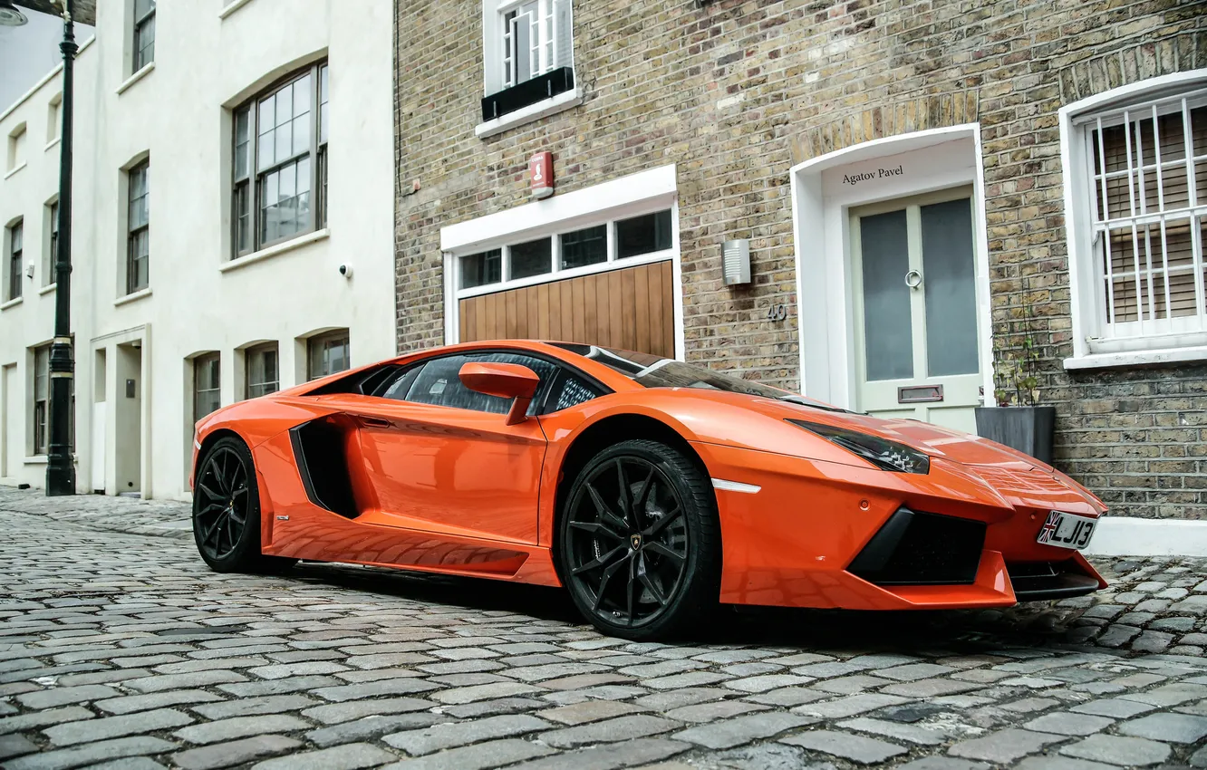 Photo wallpaper Lamborghini, london, orange, LP700-4, aventador