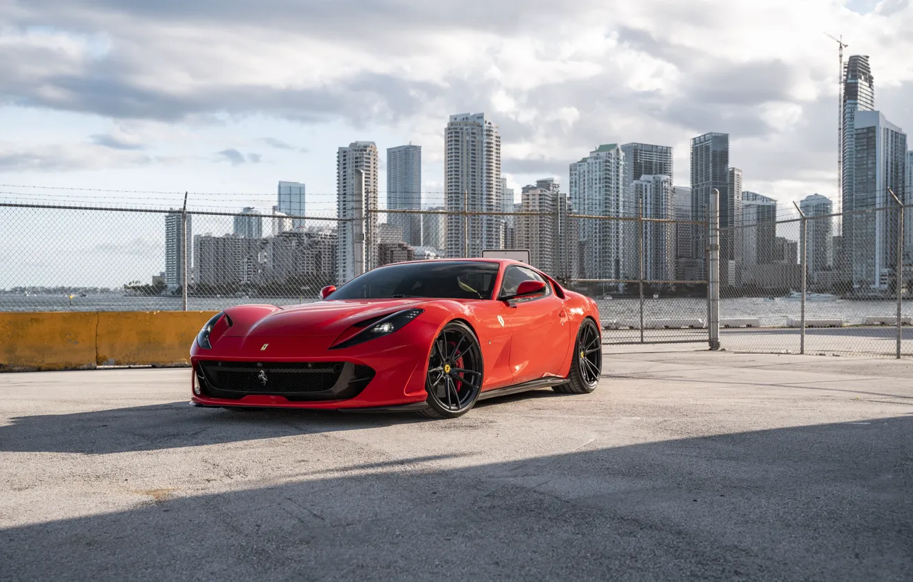 Photo wallpaper City, Red, 812 Superfast