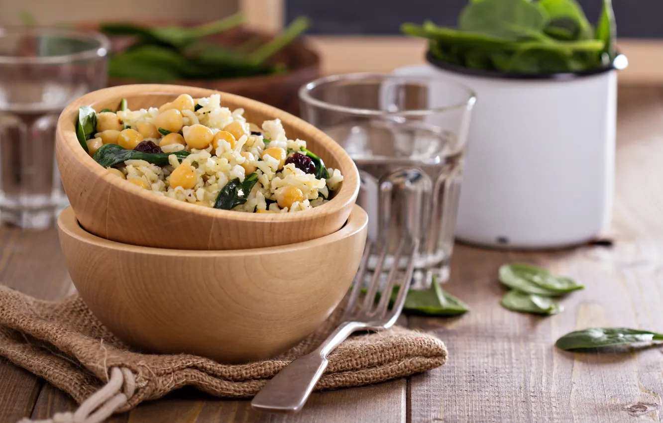 Photo wallpaper peas, raisins, spinach, Salad with rice