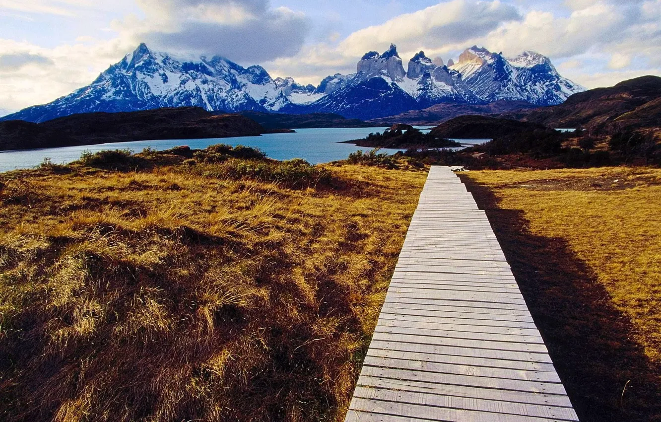 Photo wallpaper grass, mountains, lake, Trail