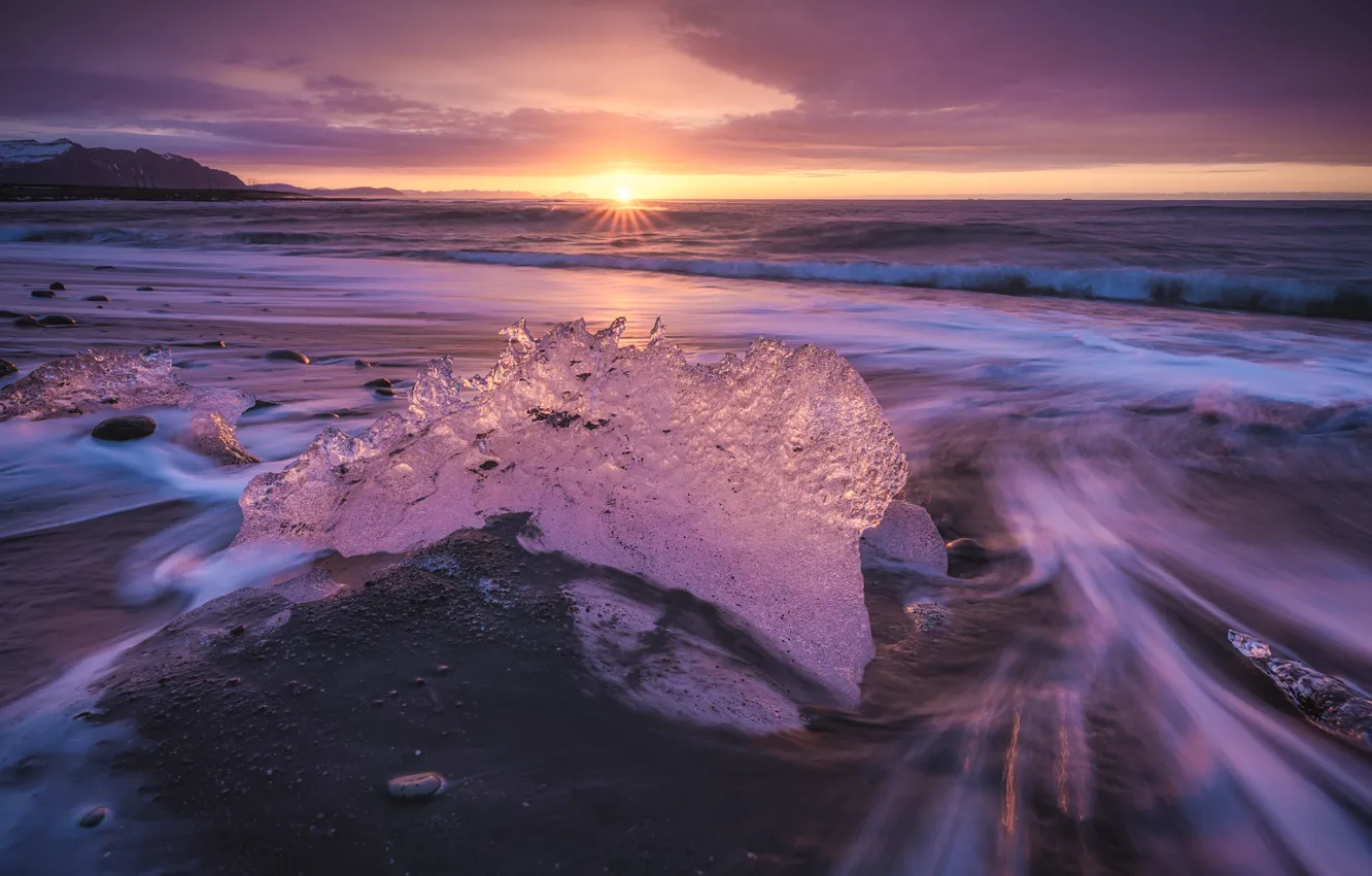Photo wallpaper ice, shore, pond