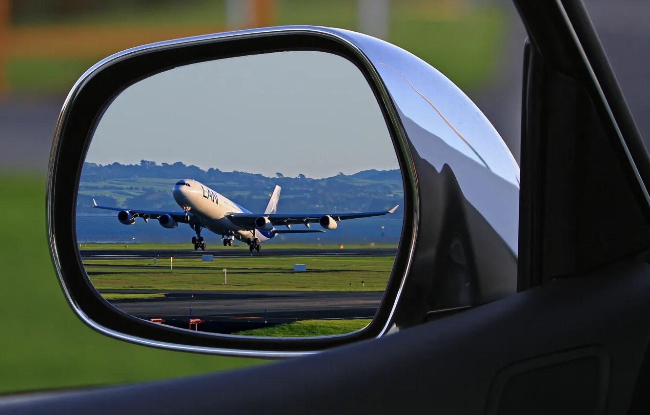 Photo wallpaper Auto, The plane, Mirror, Aviation, The rise, Airbus A320, Airbus A-320, Rear view mirror