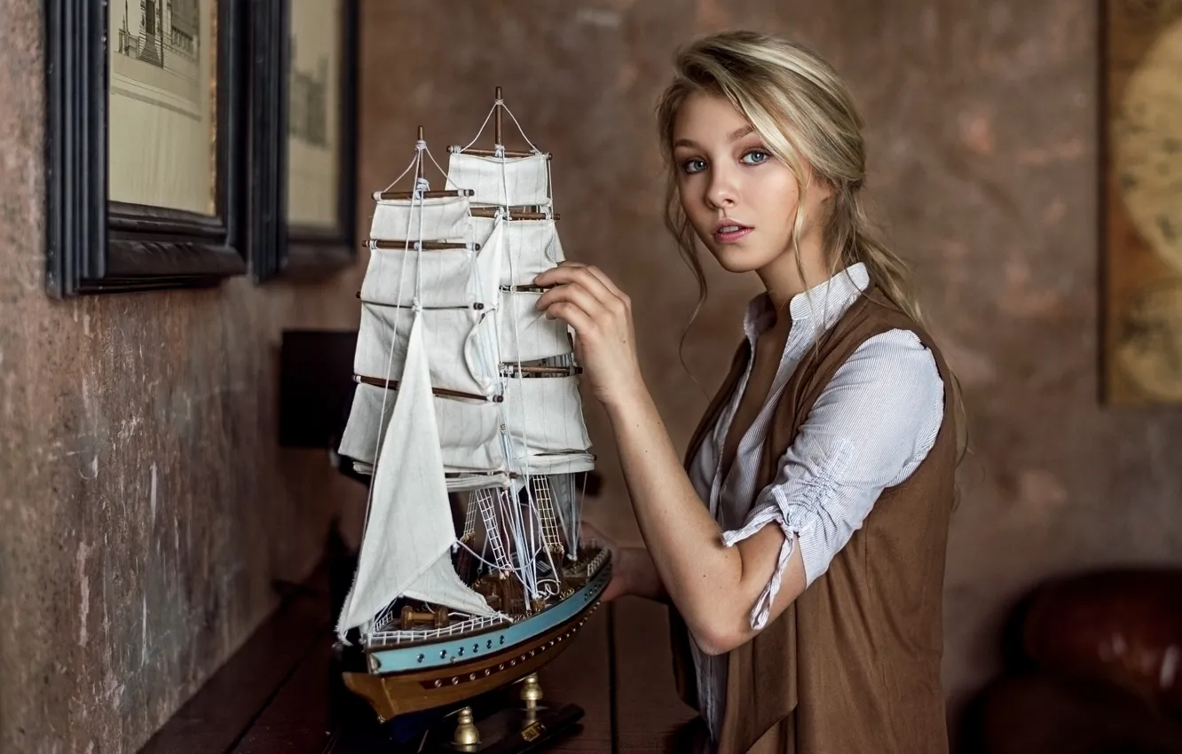 Photo wallpaper girl, sweetheart, model, clothing, blonde, boat, vintage, studio