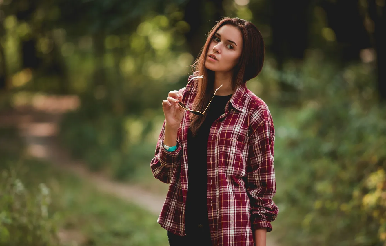 Photo wallpaper girl, nature, glasses, brown hair, is, plaid shirt