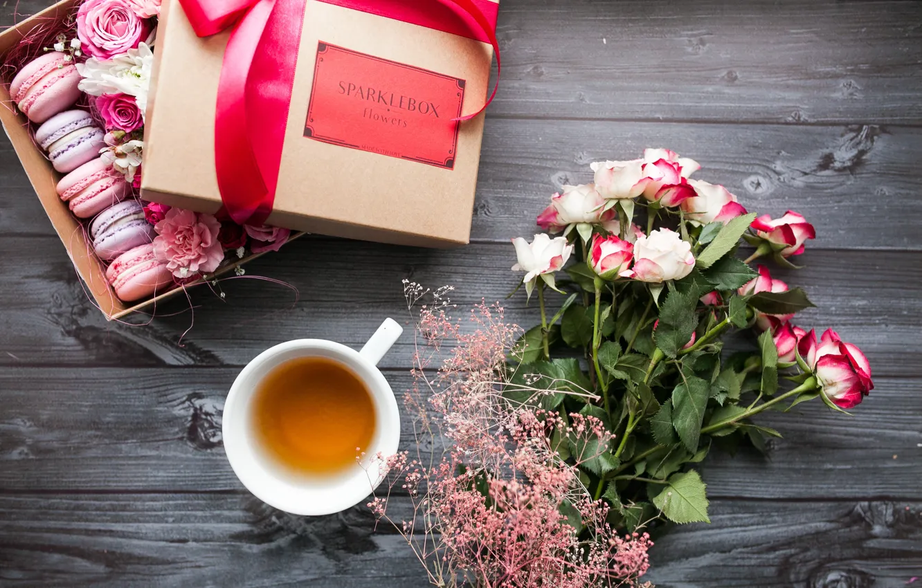 Photo wallpaper flowers, box, gift, roses, bouquet, tape, flowers, spring