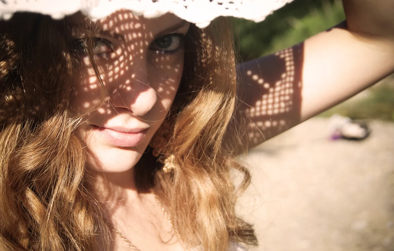 Photo wallpaper girl, shadow, hat