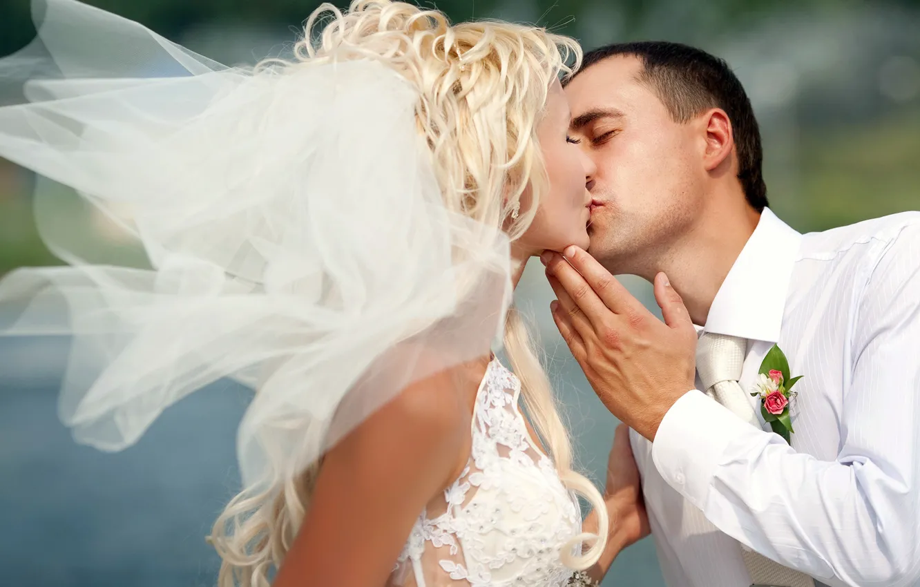Photo wallpaper girl, love, holiday, kiss, dress, pair, male, the bride