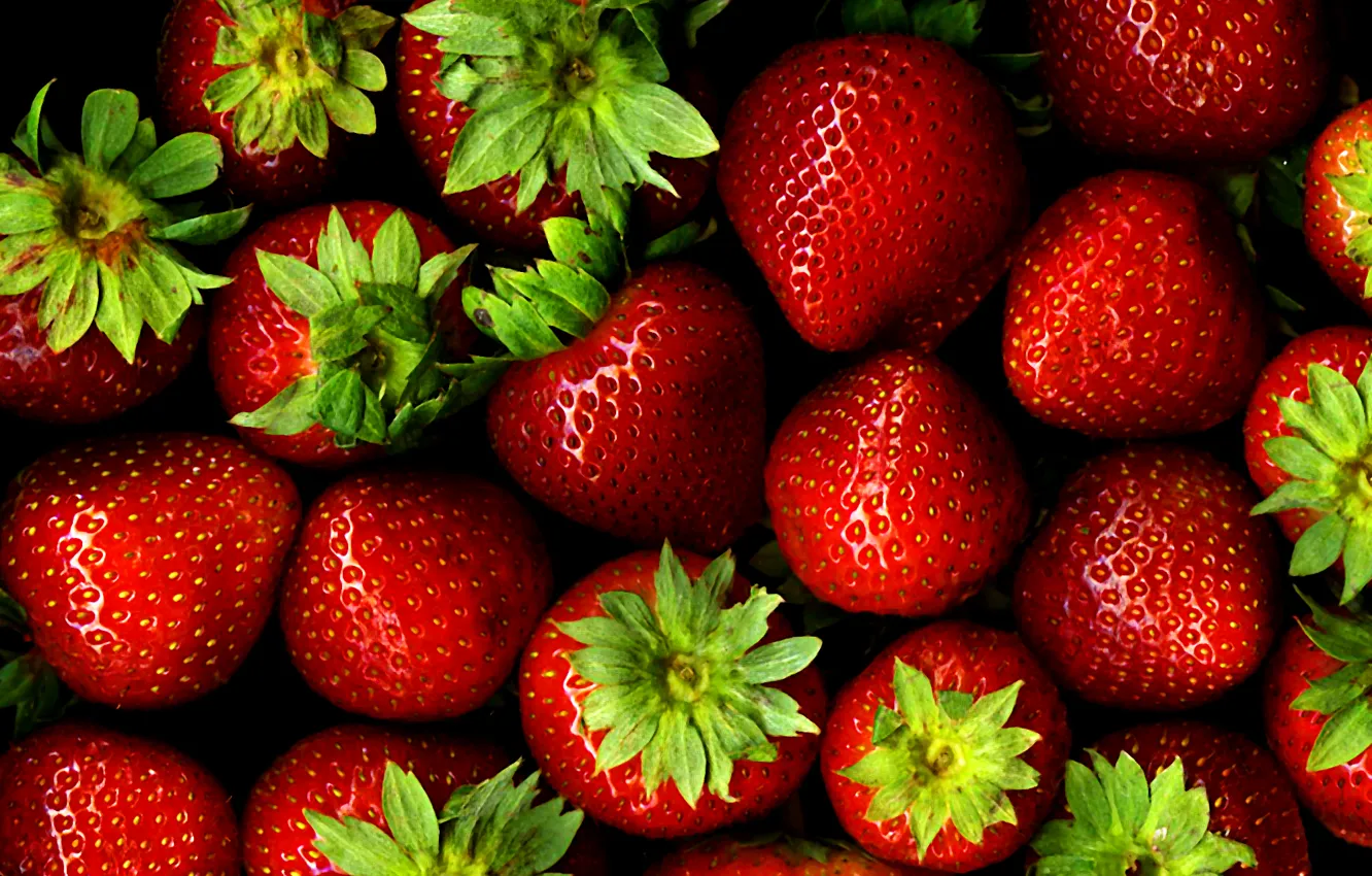 Photo wallpaper red, berries, strawberry