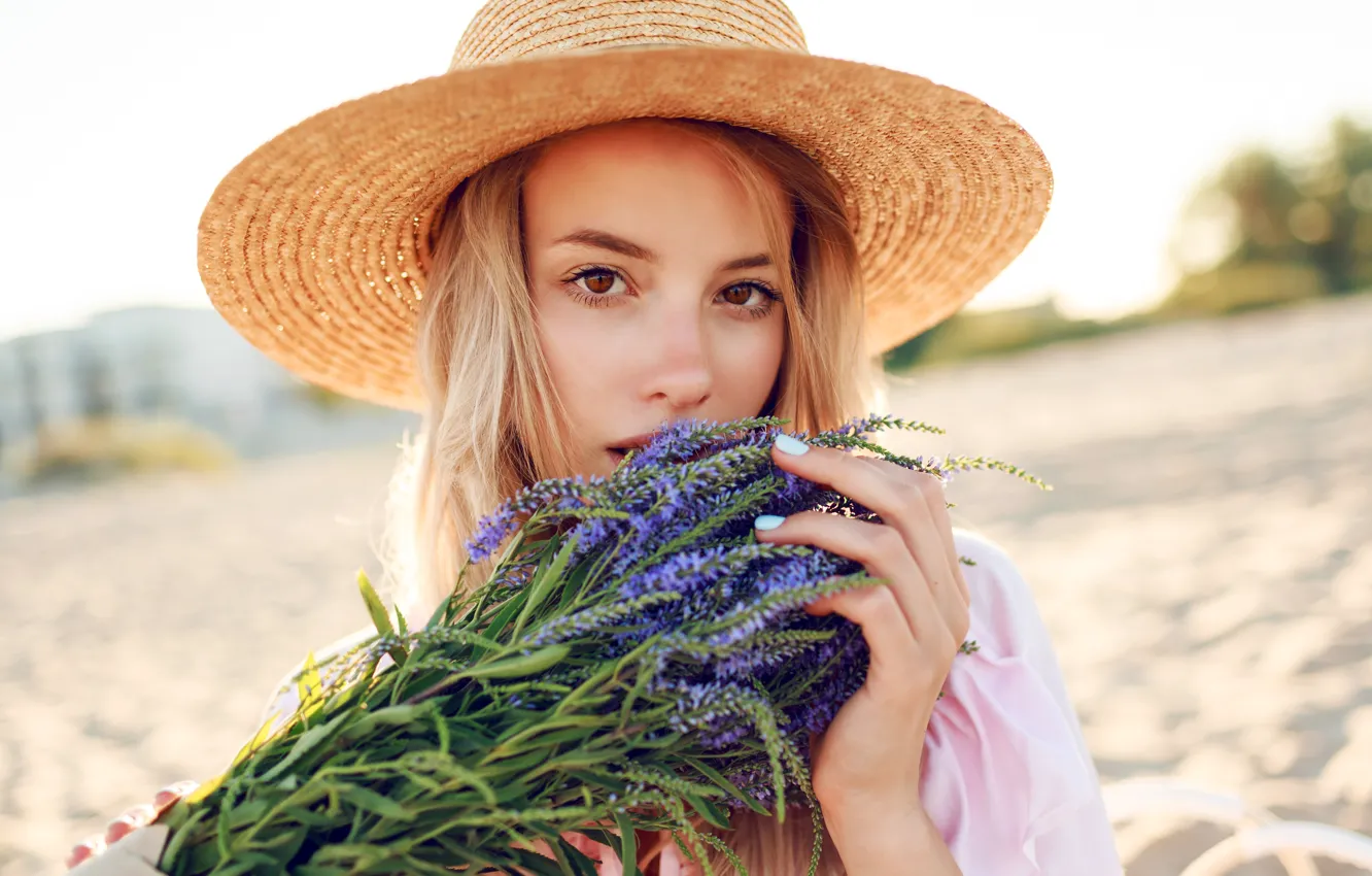 Photo wallpaper sand, girl, light, flowers, nature, face, shore, portrait