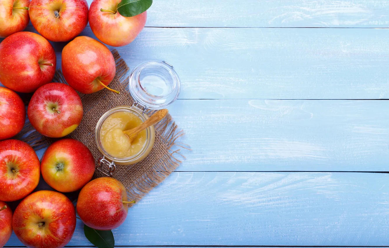 Photo wallpaper glass, red, apples, Board, spoon, Bank, blue background, juicy