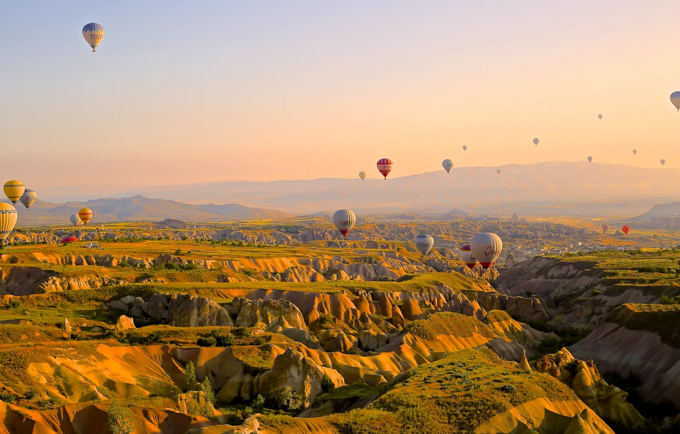 Photo wallpaper the sky, flight, mountains, balloon, balls, height, journey, ballooning