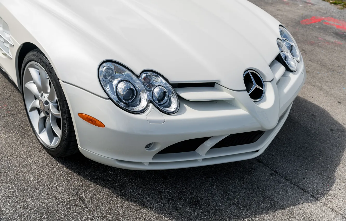 Photo wallpaper Roadster, Bumper, The hood, 2009, the front, Mercedes-Benz SLR McLaren