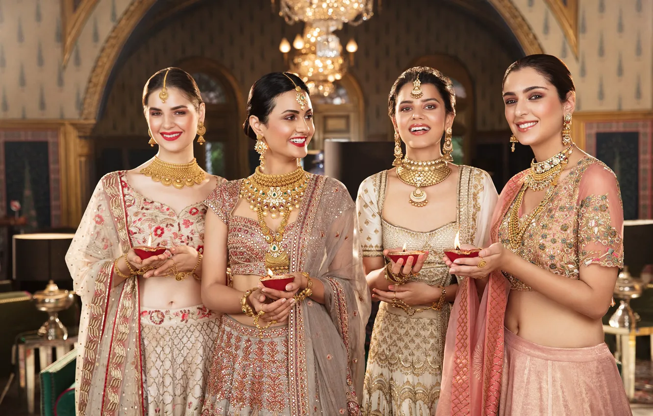 Photo wallpaper girl, sexy, fashion, smile, beautiful, figure, model, beauty