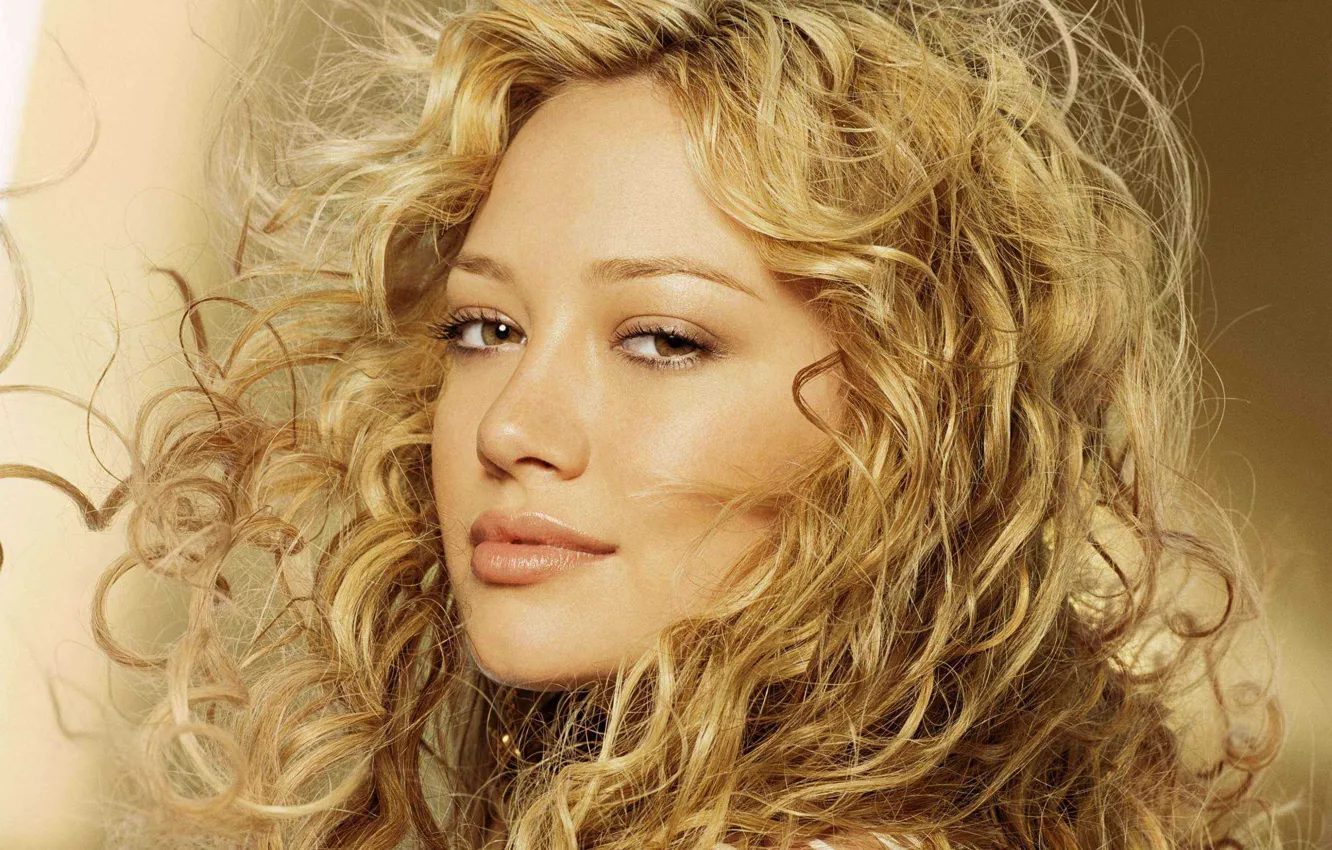 Photo wallpaper look, hair, actress, blonde, lips, white background, Hilary Duff, curls