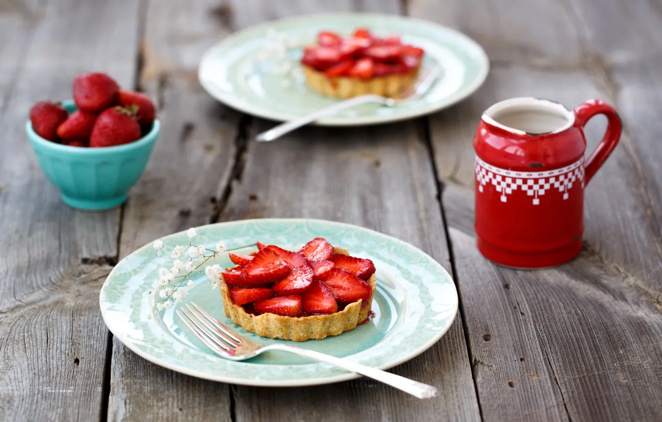 Photo wallpaper berries, strawberry, plate, spoon, dessert, cakes, sweet, tartlets