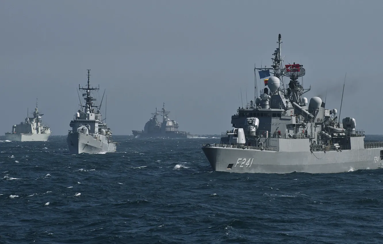 Photo wallpaper sea, ship, exercises