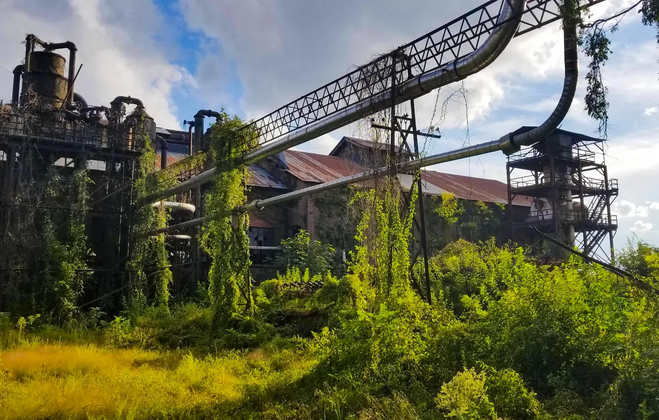 Photo wallpaper the sky, grass, clouds, UK, architecture, Birmingham, Birmingham, Abandoned factory