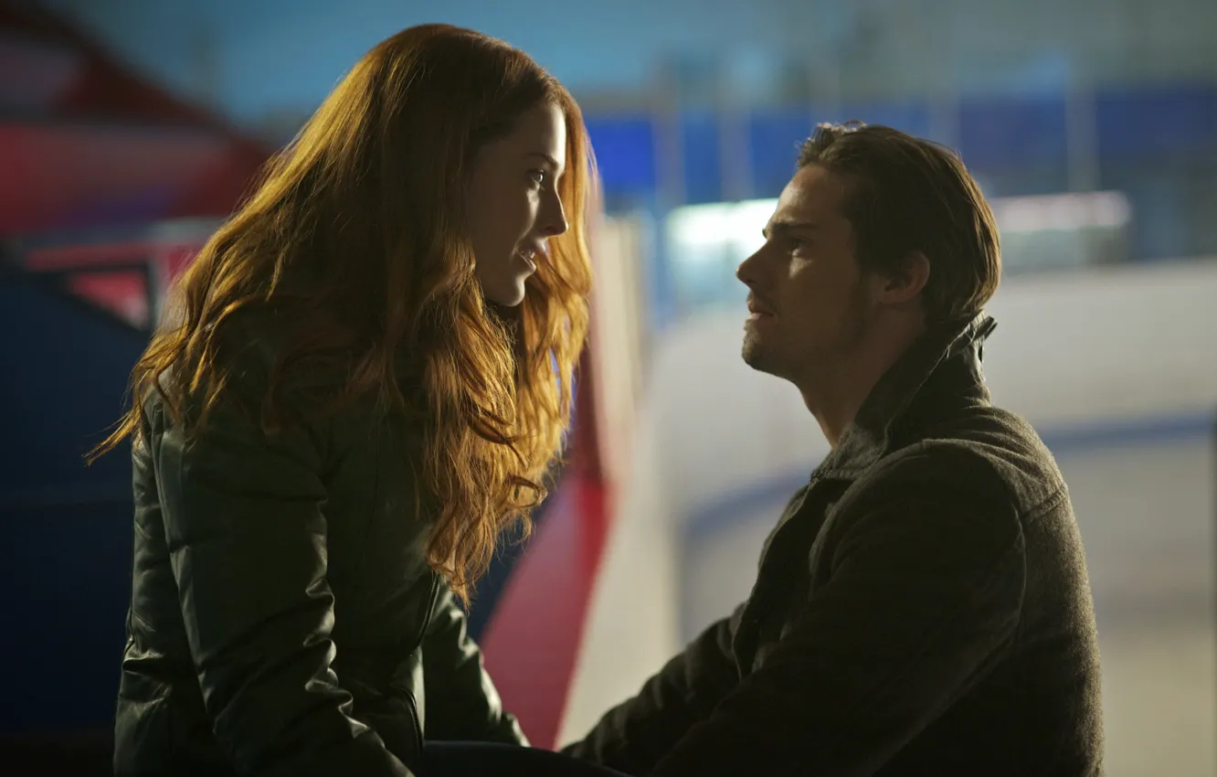 Photo wallpaper actress, actor, red, Beauty and the Beast, Jay Ryan, Beauty and the beast, Bridget Regan, …