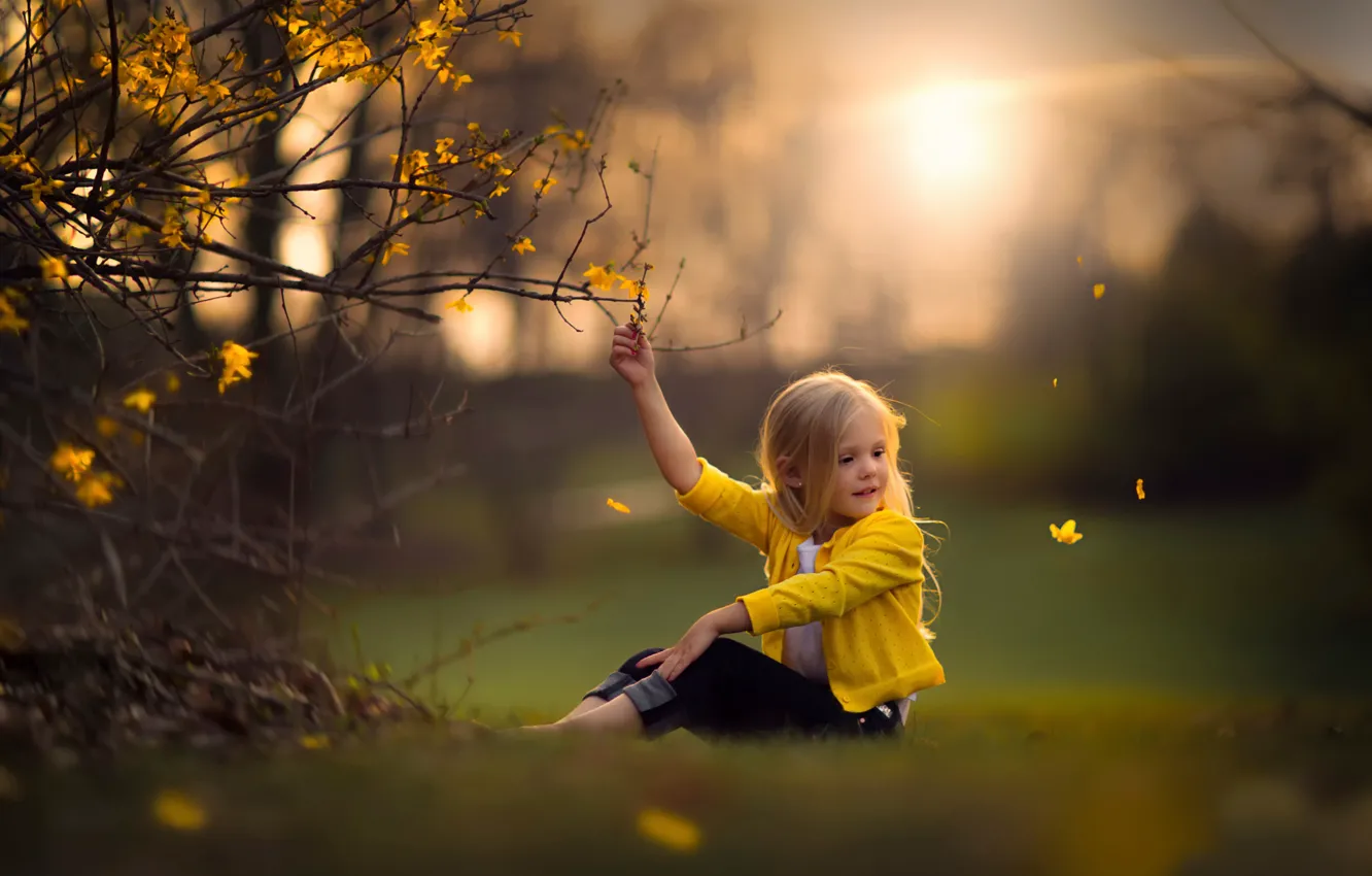 Photo wallpaper nature, girl, Spring Indeed