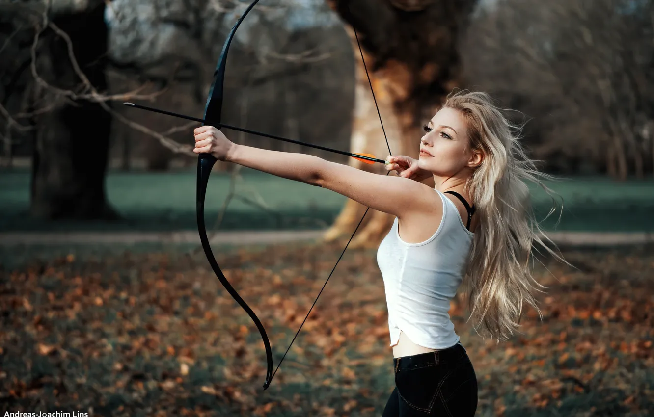 Photo wallpaper trees, nature, sexy, pose, Park, model, portrait, makeup