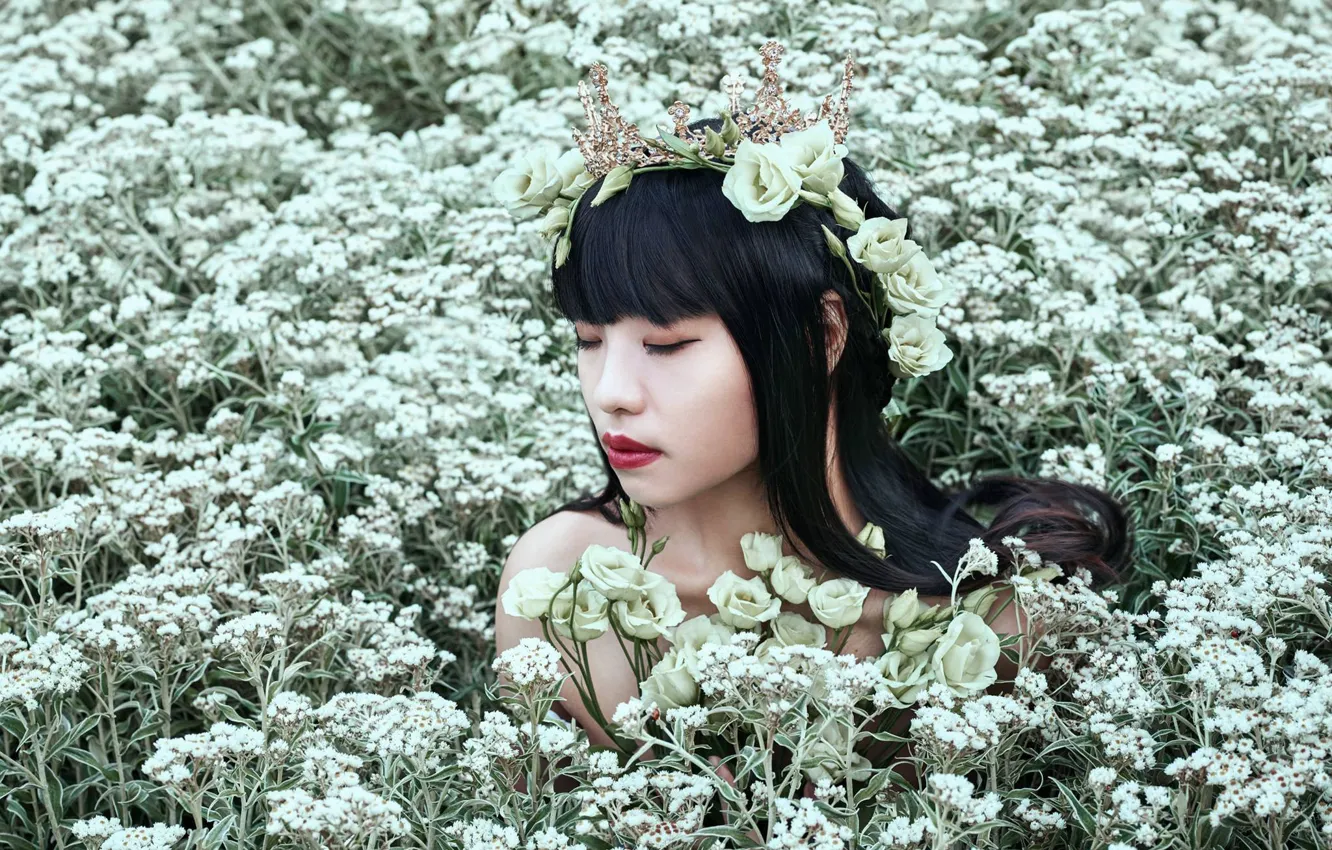Photo wallpaper girl, flowers, face, mood, hair, makeup, Asian, wreath