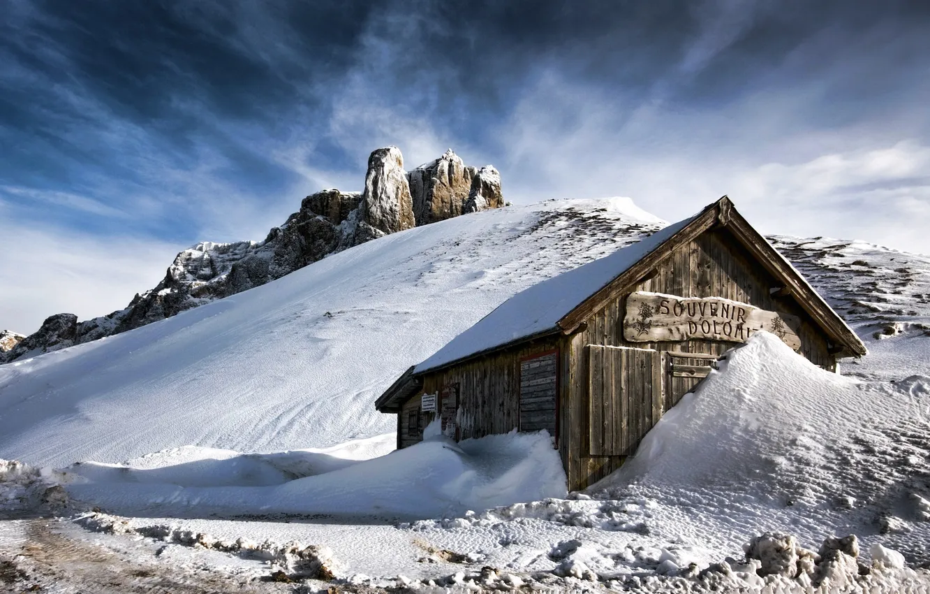 Photo wallpaper house, cabin, snowy mountains